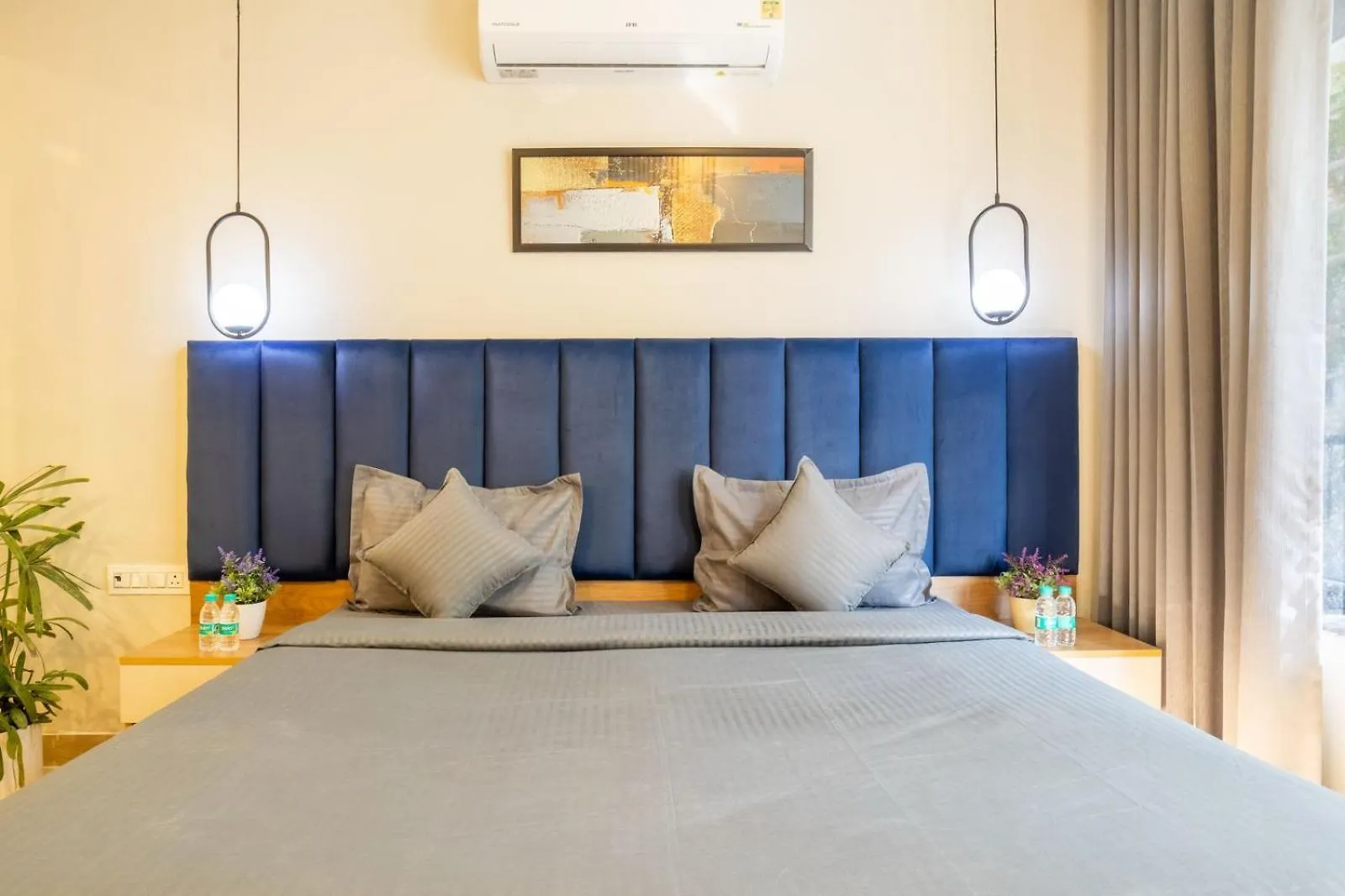 Hotel Housr 1 Bhk Apartment Sector 42 Gurgaon Near Two Horizon Centre Indie