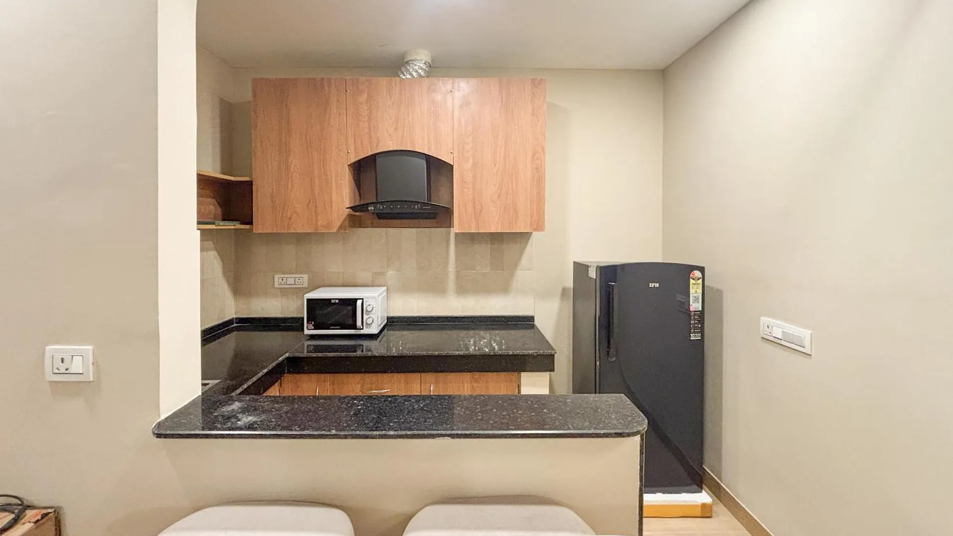 Housr 1 Bhk Apartment Sector 42 Gurgaon Near Two Horizon Centre
