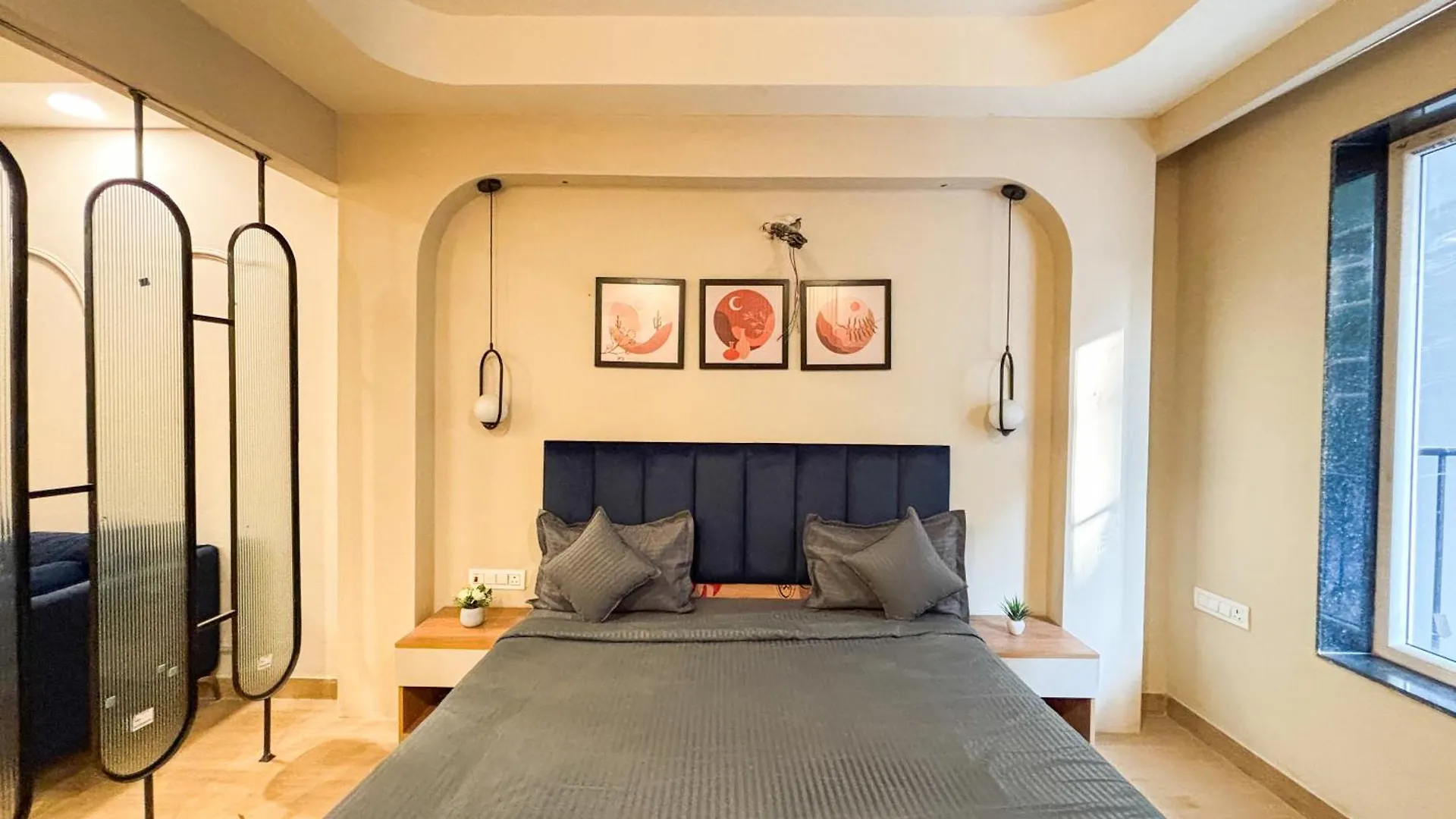Hotel Housr 1 Bhk Apartment Sector 42 Gurgaon Near Two Horizon Centre