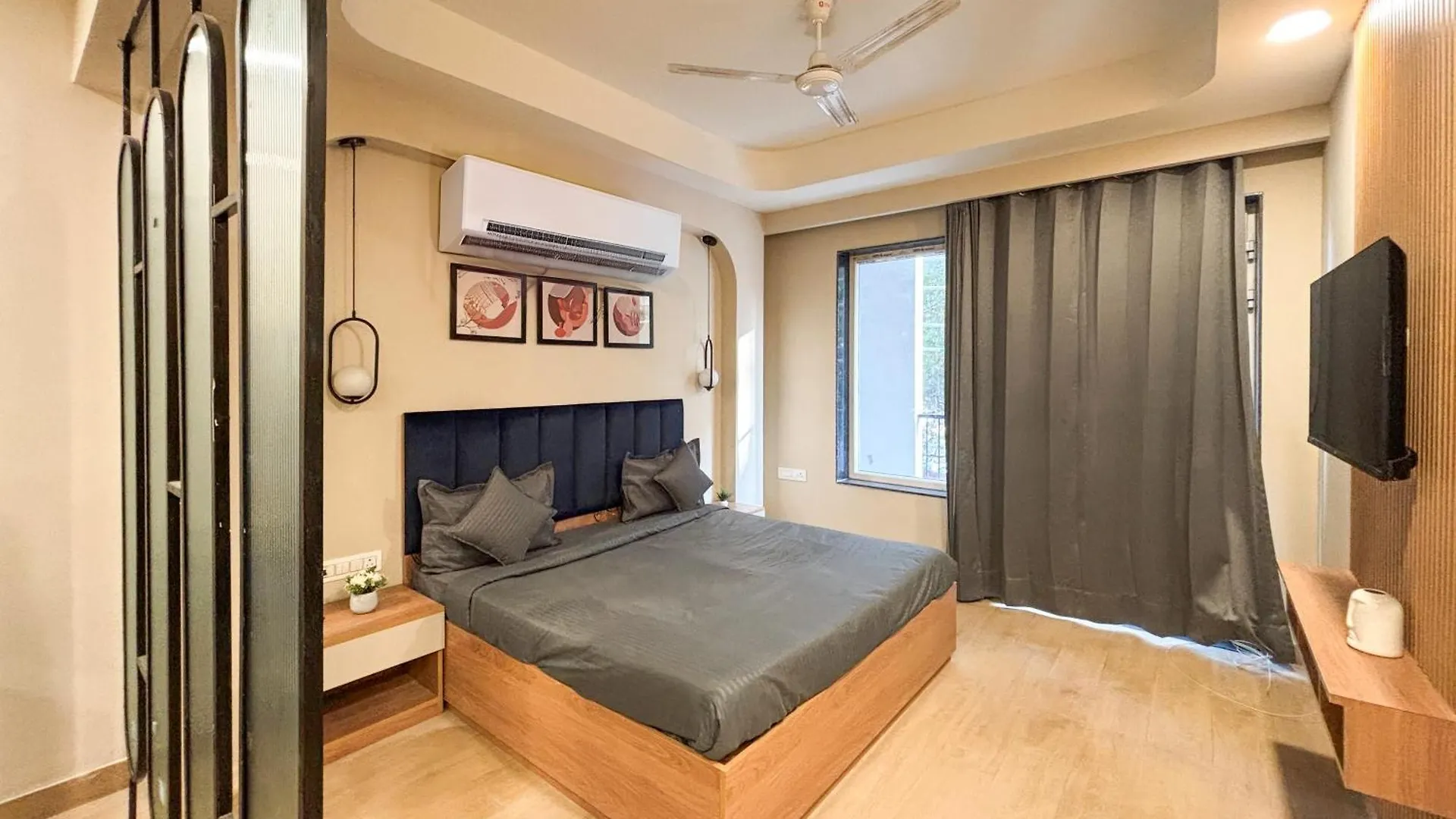 Housr 1 Bhk Apartment Sector 42 Gurgaon Near Two Horizon Centre Indie