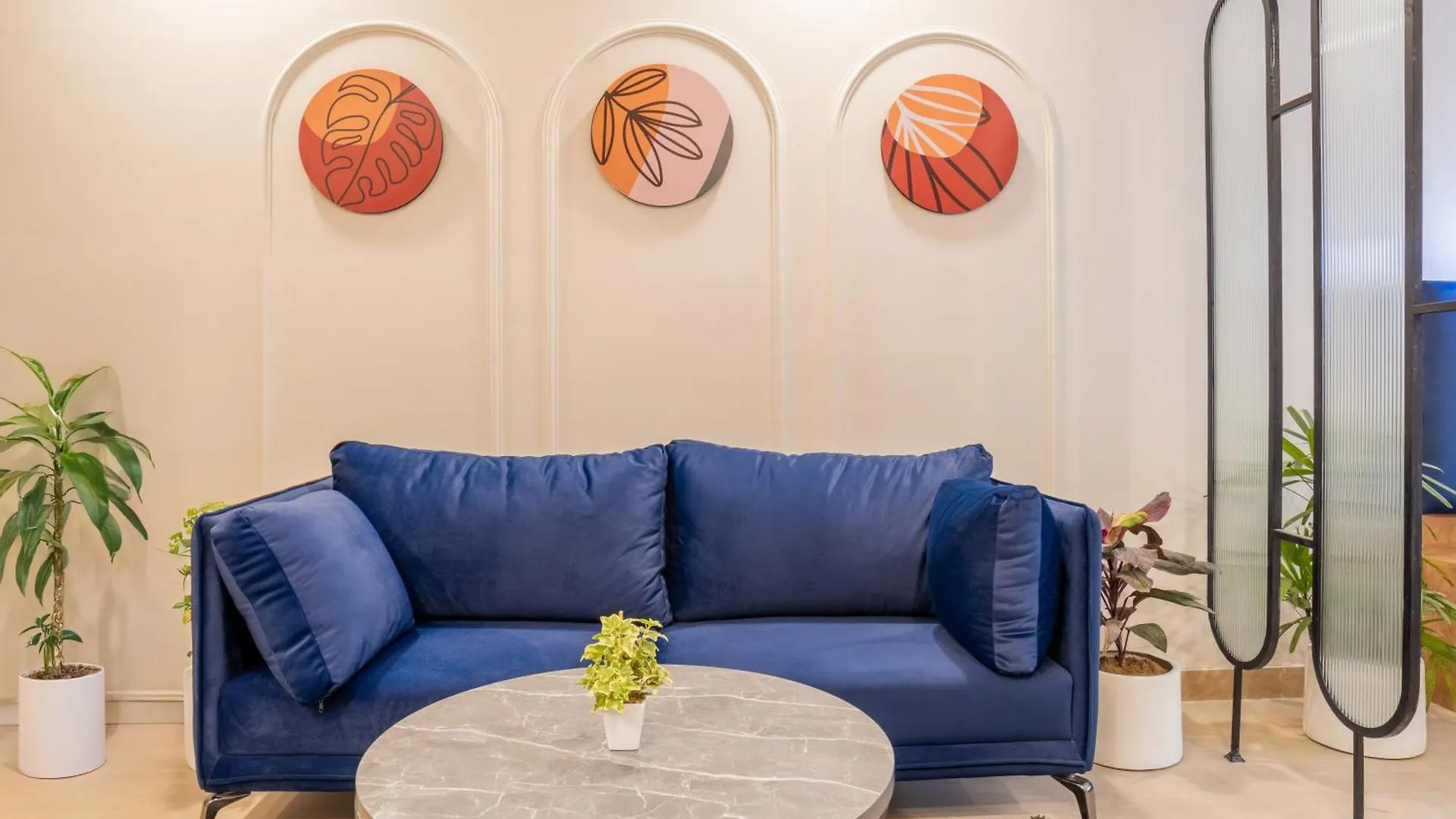 Housr 1 Bhk Apartment Sector 42 Gurgaon Near Two Horizon Centre Hotel